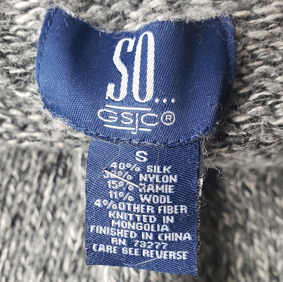 🍁SO... GSJC GRAY COWL NECK SWEATER - Picture 4 of 4